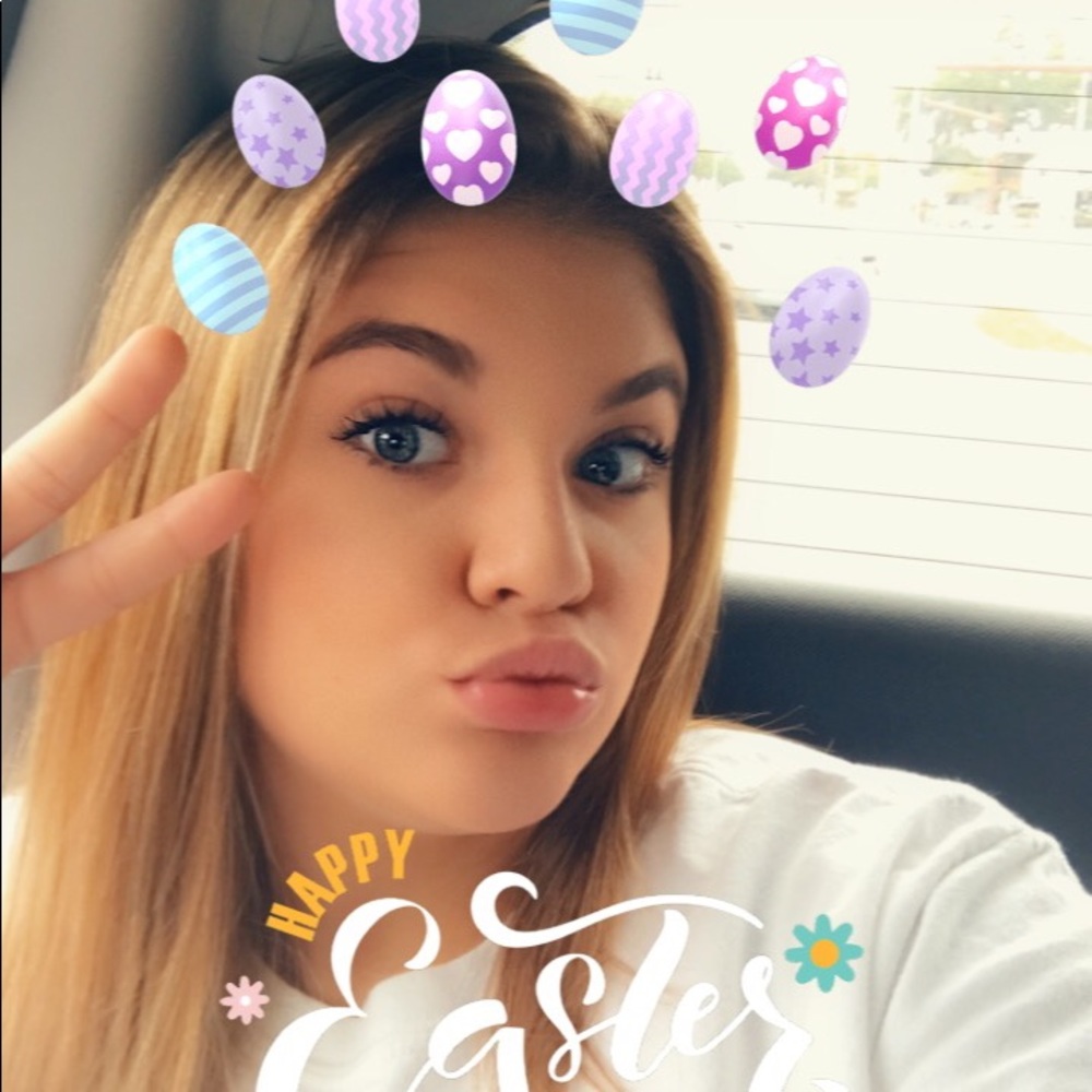 Meet your Posher, Leigha